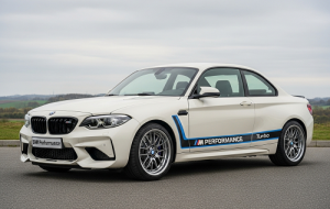 بیامو M2 توربو دیزاین ادیشن ۲۰۲۶، ادای احترامی به ۲۰۰۲ توربوئه بیامو M2 توربو دیزاین ادیشن ۲۰۲۶، ادای احترامی به ۲۰۰۲ توربوئه